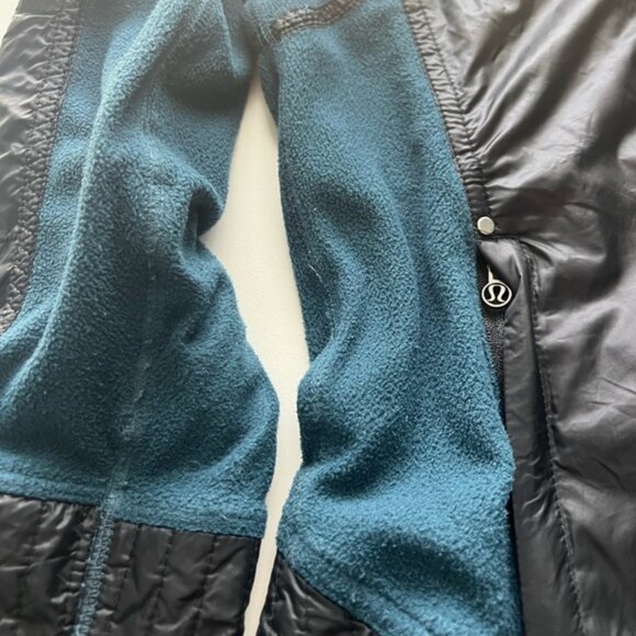 Lululemon Run Bundle Up Jacket Alberta Lake Size 4 - Picture 7 of 7